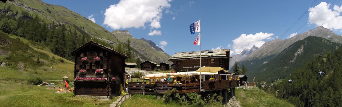 Sommerferien im Wallis – Wanderungen im angenehm kühlen Bergklima kombiniert mit Badespass in frischen Bergseen